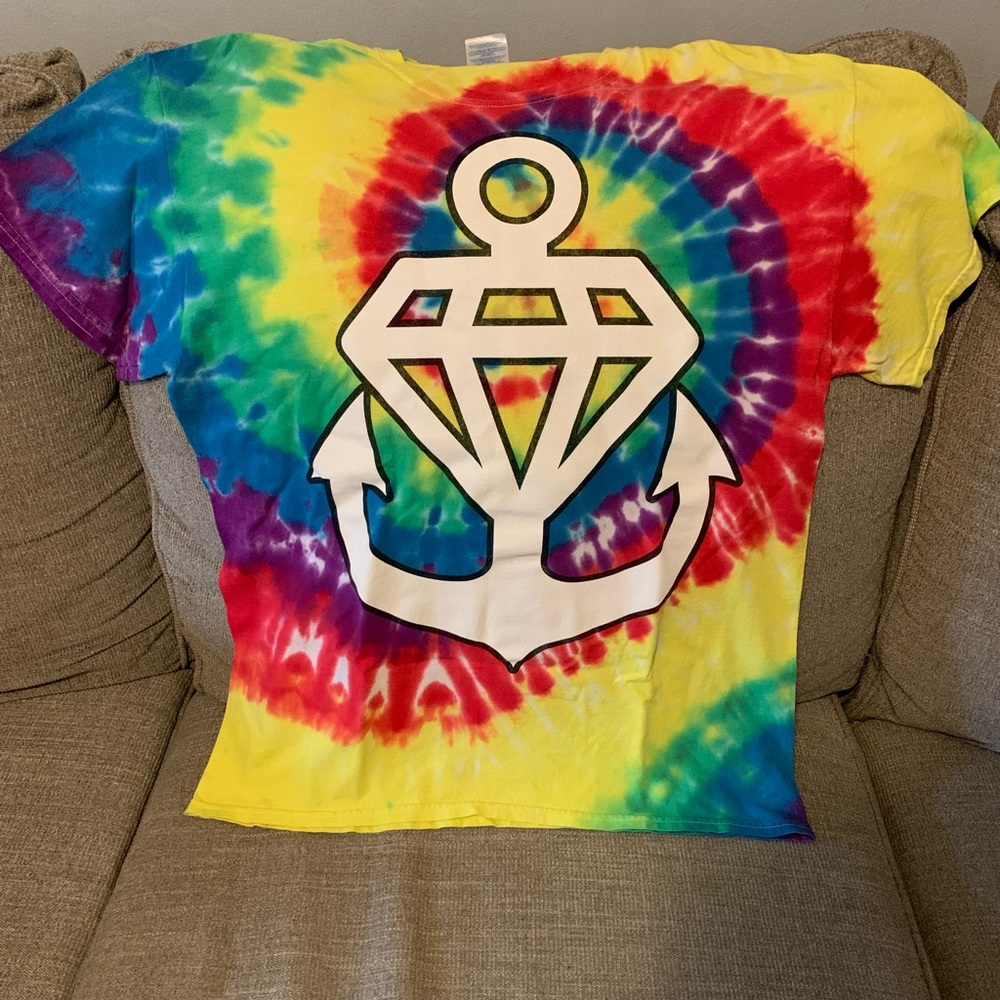 Tie dye diamond anchor shirt